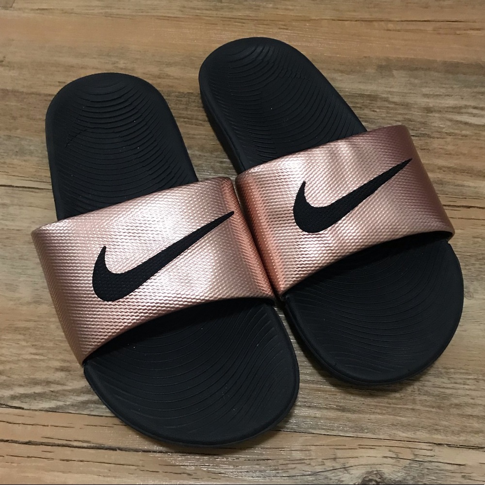 Nike slides women size 7